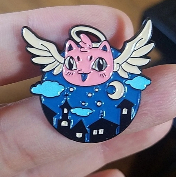 2 for $13 Angel Kitty Cat Watching Over Enamel Pin - Picture 4 of 6